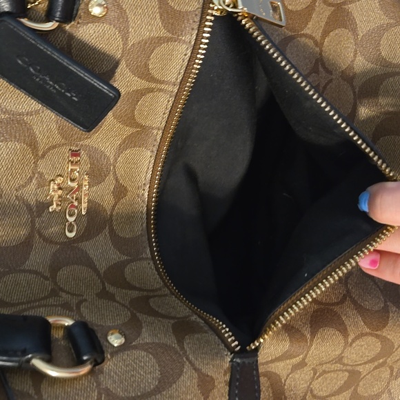 Coach shoulder bag like new - Picture 4 of 14